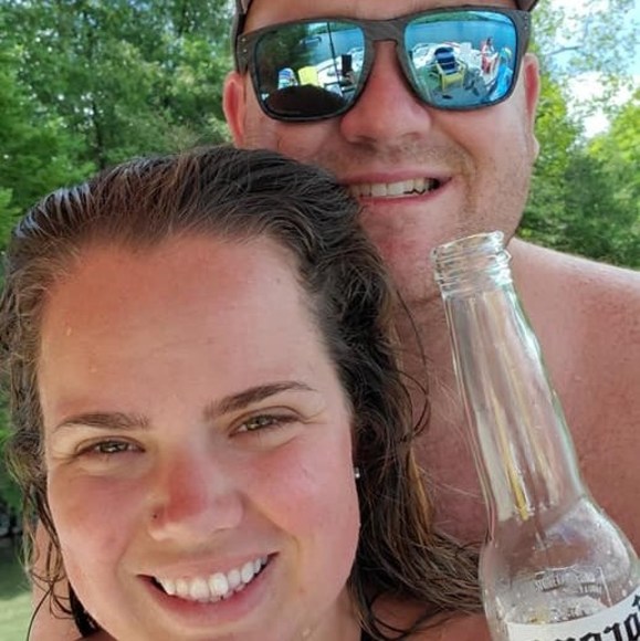 Meet your Posher, Olivia - Picture 1 of 1